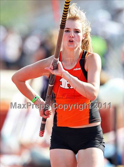 Thumbnail 2 in 84th Clyde Littlefield Texas Relays (Day 1 - Field Events) photogallery.