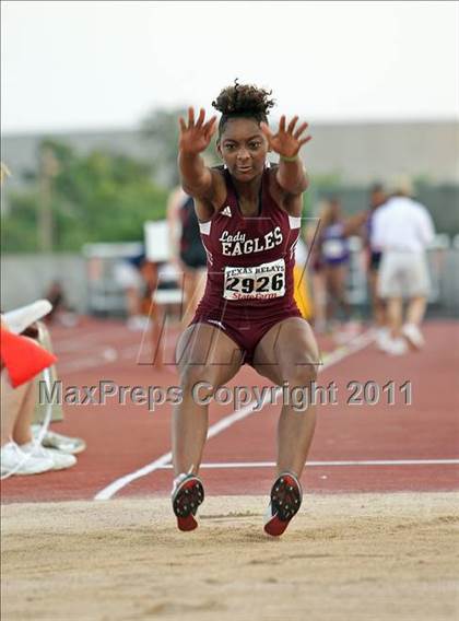 Thumbnail 1 in 84th Clyde Littlefield Texas Relays (Day 1 - Field Events) photogallery.