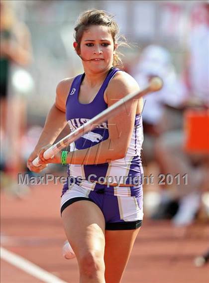 Thumbnail 1 in 84th Clyde Littlefield Texas Relays (Day 1 - Field Events) photogallery.
