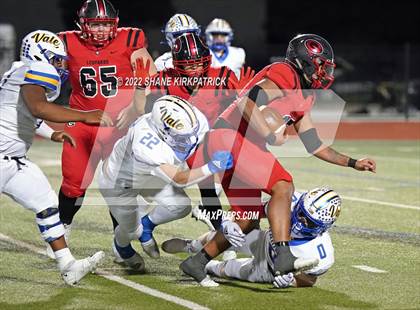 Thumbnail 3 in Sunnyvale vs. Gainesville  (4A-2 Region II Bi District) photogallery.