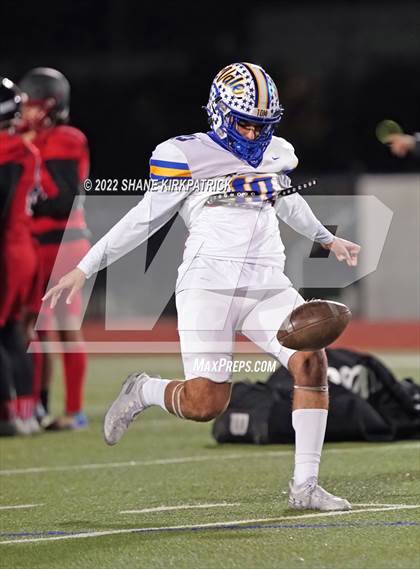 Thumbnail 3 in Sunnyvale vs. Gainesville  (4A-2 Region II Bi District) photogallery.