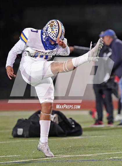 Thumbnail 3 in Sunnyvale vs. Gainesville  (4A-2 Region II Bi District) photogallery.