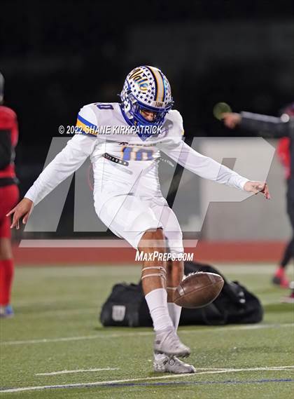 Thumbnail 1 in Sunnyvale vs. Gainesville  (4A-2 Region II Bi District) photogallery.