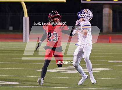 Thumbnail 3 in Sunnyvale vs. Gainesville  (4A-2 Region II Bi District) photogallery.