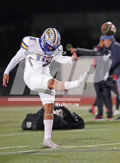 Thumbnail 2 in Sunnyvale vs. Gainesville  (4A-2 Region II Bi District) photogallery.
