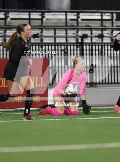 Thumbnail 1 in Fossil Ridge vs. Castle View (CHSAA 5A Championship) photogallery.