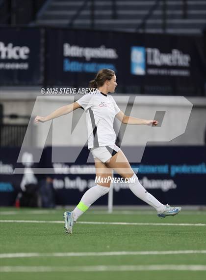 Thumbnail 2 in Fossil Ridge vs. Castle View (CHSAA 5A Championship) photogallery.