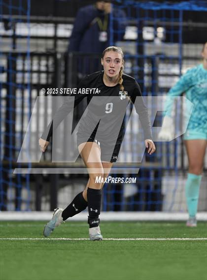 Thumbnail 2 in Fossil Ridge vs. Castle View (CHSAA 5A Championship) photogallery.