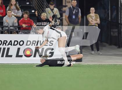 Thumbnail 2 in Fossil Ridge vs. Castle View (CHSAA 5A Championship) photogallery.