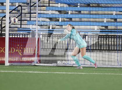 Thumbnail 1 in Fossil Ridge vs. Castle View (CHSAA 5A Championship) photogallery.