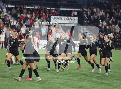 Thumbnail 1 in Fossil Ridge vs. Castle View (CHSAA 5A Championship) photogallery.