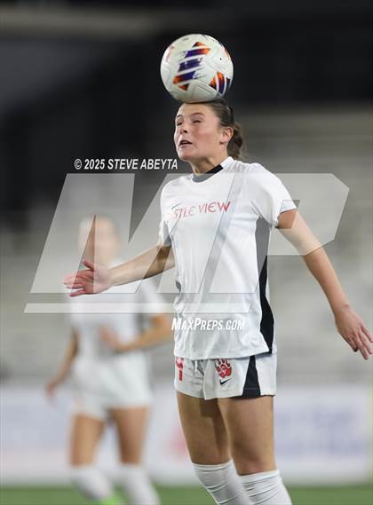 Thumbnail 1 in Fossil Ridge vs. Castle View (CHSAA 5A Championship) photogallery.