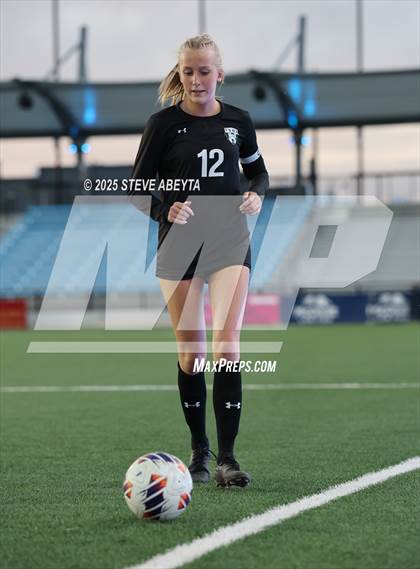 Thumbnail 2 in Fossil Ridge vs. Castle View (CHSAA 5A Championship) photogallery.