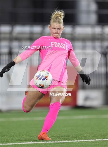 Thumbnail 2 in Fossil Ridge vs. Castle View (CHSAA 5A Championship) photogallery.