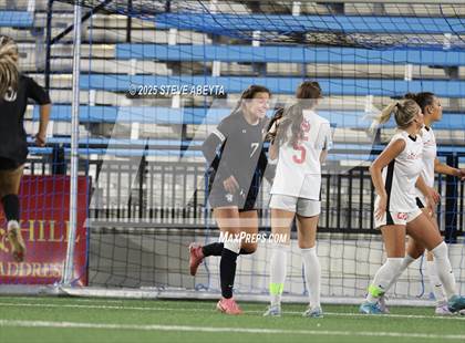 Thumbnail 2 in Fossil Ridge vs. Castle View (CHSAA 5A Championship) photogallery.