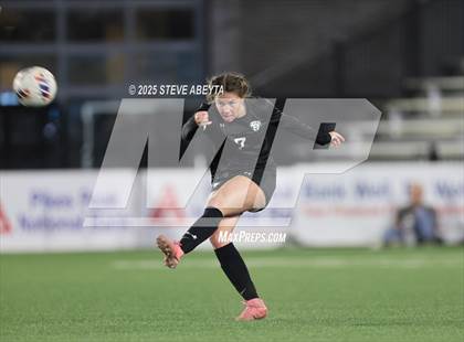 Thumbnail 2 in Fossil Ridge vs. Castle View (CHSAA 5A Championship) photogallery.