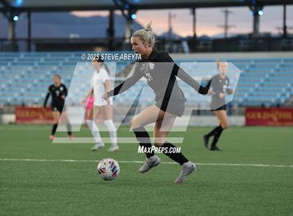 Thumbnail 2 in Fossil Ridge vs. Castle View (CHSAA 5A Championship) photogallery.