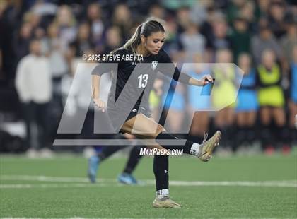 Thumbnail 3 in Fossil Ridge vs. Castle View (CHSAA 5A Championship) photogallery.