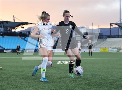 Thumbnail 2 in Fossil Ridge vs. Castle View (CHSAA 5A Championship) photogallery.
