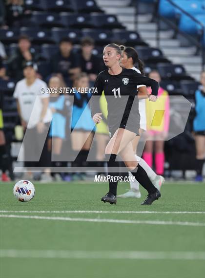Thumbnail 2 in Fossil Ridge vs. Castle View (CHSAA 5A Championship) photogallery.