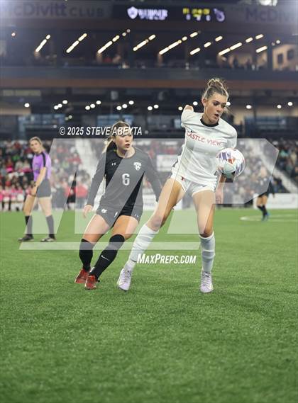 Thumbnail 3 in Fossil Ridge vs. Castle View (CHSAA 5A Championship) photogallery.