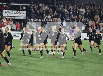 Thumbnail 3 in Fossil Ridge vs. Castle View (CHSAA 5A Championship) photogallery.
