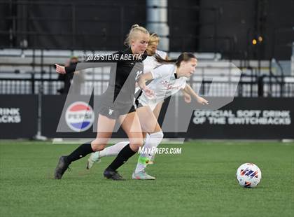 Thumbnail 2 in Fossil Ridge vs. Castle View (CHSAA 5A Championship) photogallery.