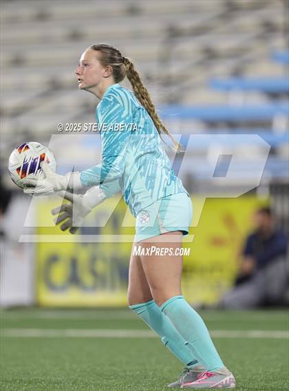 Thumbnail 1 in Fossil Ridge vs. Castle View (CHSAA 5A Championship) photogallery.