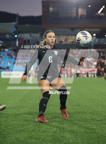 Thumbnail 2 in Fossil Ridge vs. Castle View (CHSAA 5A Championship) photogallery.