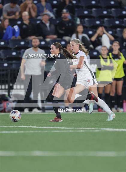 Thumbnail 1 in Fossil Ridge vs. Castle View (CHSAA 5A Championship) photogallery.