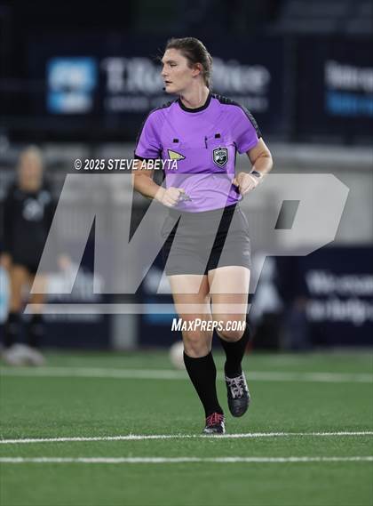Thumbnail 1 in Fossil Ridge vs. Castle View (CHSAA 5A Championship) photogallery.