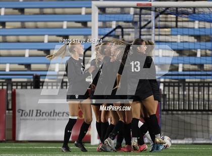 Thumbnail 2 in Fossil Ridge vs. Castle View (CHSAA 5A Championship) photogallery.