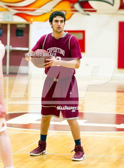 Thumbnail 2 in Cupertino vs. Willow Glen (Fremont Tournament Championship) photogallery.