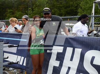 Thumbnail 2 in FHSAA Class 4A Final (200m) photogallery.