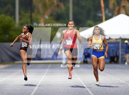 Thumbnail 2 in FHSAA Class 4A Final (200m) photogallery.