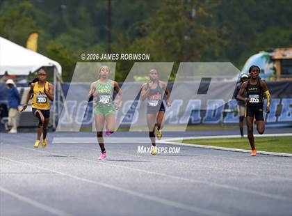 Thumbnail 3 in FHSAA Class 4A Final (200m) photogallery.