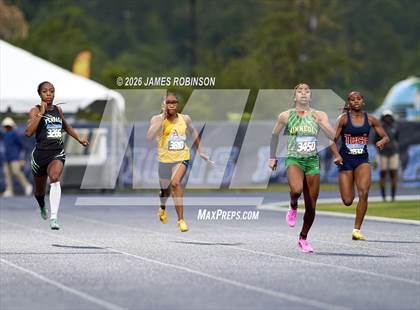 Thumbnail 3 in FHSAA Class 4A Final (200m) photogallery.