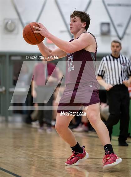 Thumbnail 3 in Northeastern Clinton vs. Stillwater (NYSPHSAA Class B Regional Semifinal) photogallery.