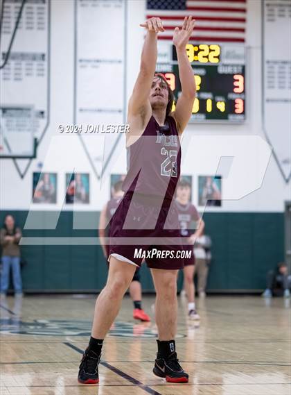 Thumbnail 1 in Northeastern Clinton vs. Stillwater (NYSPHSAA Class B Regional Semifinal) photogallery.