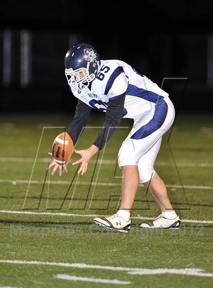 Thumbnail 3 in Bay Port vs. Hudson (WIAA D1 Playoffs Level 2)  photogallery.