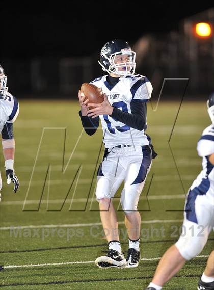 Thumbnail 2 in Bay Port vs. Hudson (WIAA D1 Playoffs Level 2)  photogallery.