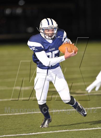 Thumbnail 3 in Bay Port vs. Hudson (WIAA D1 Playoffs Level 2)  photogallery.