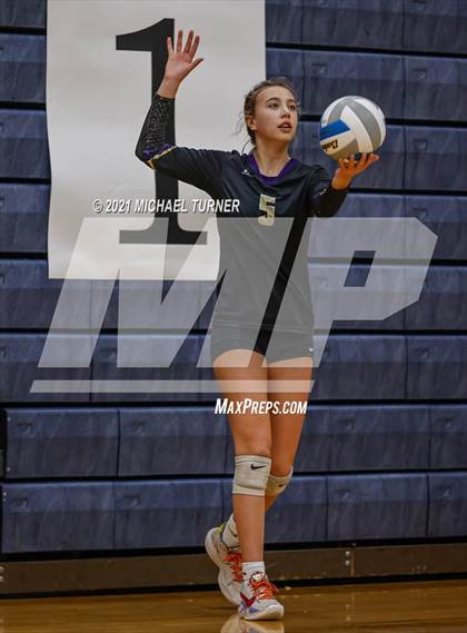 Thumbnail 2 in Kellogg vs Parma (3A State Tournament) photogallery.