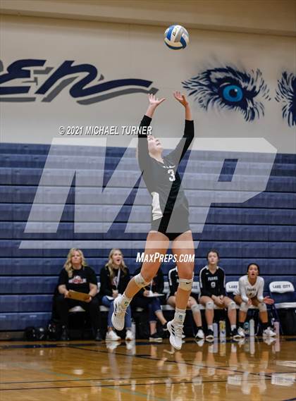 Thumbnail 3 in Kellogg vs Parma (3A State Tournament) photogallery.