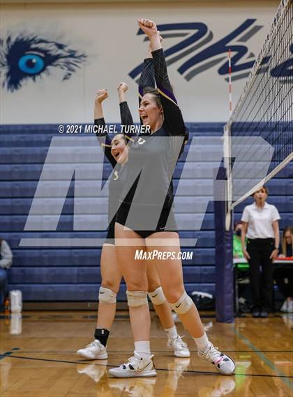 Thumbnail 3 in Kellogg vs Parma (3A State Tournament) photogallery.