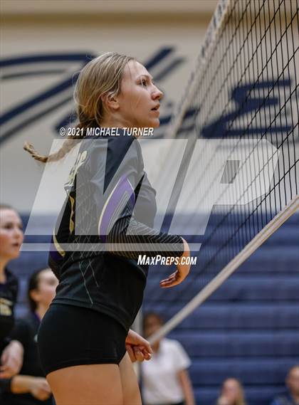 Thumbnail 3 in Kellogg vs Parma (3A State Tournament) photogallery.