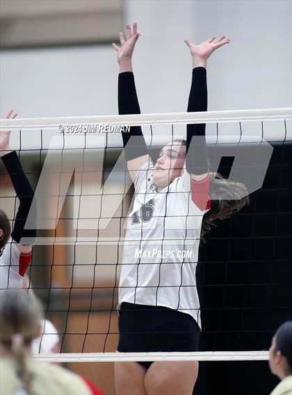 Thumbnail 3 in Tyler Legacy @ Royse City photogallery.