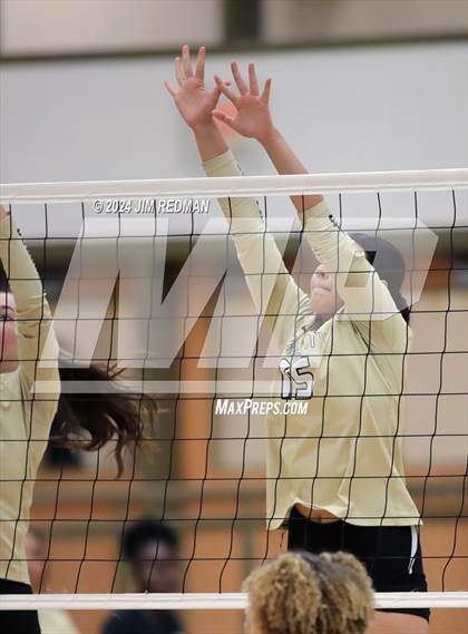 Thumbnail 1 in Tyler Legacy @ Royse City photogallery.