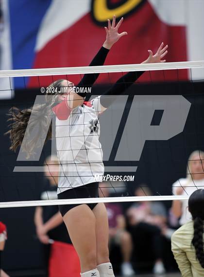 Thumbnail 3 in Tyler Legacy @ Royse City photogallery.