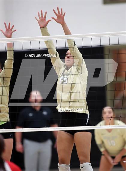 Thumbnail 2 in Tyler Legacy @ Royse City photogallery.
